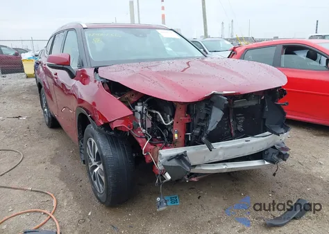 2021 Toyota Highlander Xle from USA, damaged, VIN 5TDHZRBH4MS098484